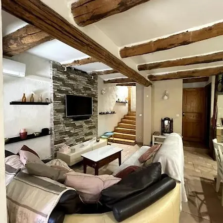 Maison De 4 Pieces